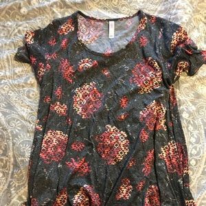 Small lularoe perfect T